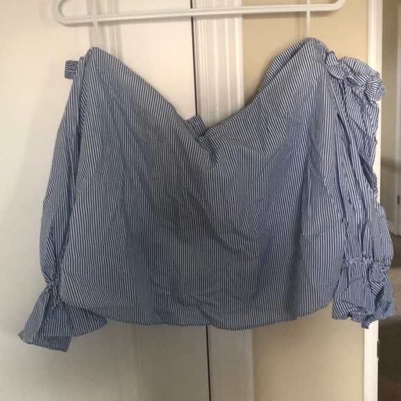 Zara off the shoulder sleeve top blue and white - Picture 3 of 3